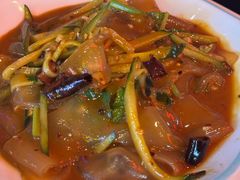 -妈妈家铁锅炖(景诚园综合楼店)