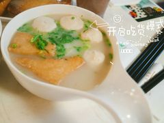 至潮鱼蛋片头河-翠华餐厅(旺角文华商场店)