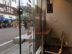 -全家便利店(宜山路站店)