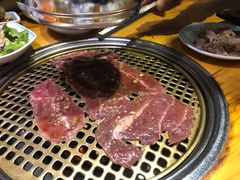 -唯成•韩国炭火烤肉 유성고기