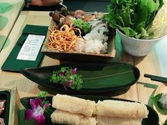 -六少·猪肚包鸡火锅(卓悦INTOWN店)