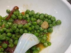 -黄泥岗·地道湖北菜(奥特莱斯店)