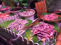 -领鲜活海鲜榴莲自助火锅(东门店)