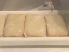 -德天肥牛海鲜火锅(龙吟坊店)