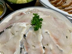 -龙聚德北京烤鸭(沙坪坝华宇A馆店)