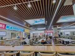 -王府井奥莱临潼小镇(临潼店)