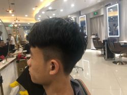 点击看大图 -八佰伴8008星级形象店