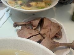 -鸭得堡老鸭汤·鸭血粉丝(南京博物院店)