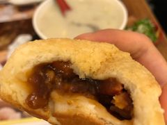 酥皮焗叉烧包-添好运点心专门店(深水埗店)