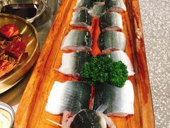 新鲜活鳗鱼-本炙炭烤·蒲烧活鳗料理店(金沙洲店)