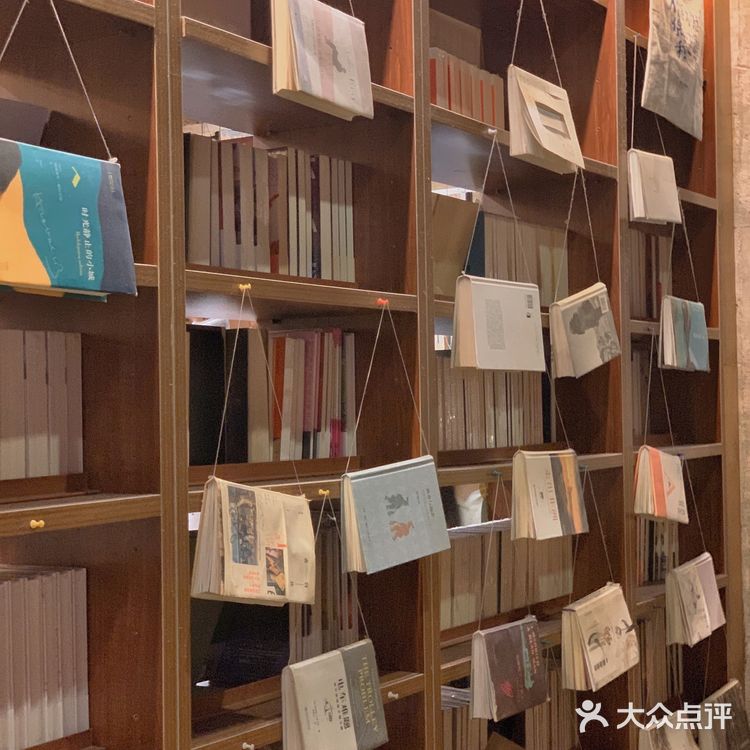 广州24小时书店📚最有氛围感的1200Bookshop