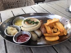 香肠拼盘-MONICH牛排融合餐厅(和义大道购物中心店)