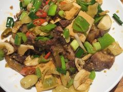 -柴窝堡22号辣子鸡·传承新疆菜