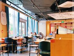 大堂-煲宫猪肚鸡(晶品店)