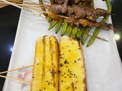 烤面包片-瑞杰烧烤店·24小时营业(山东路店)