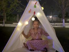 -南京眼步行桥
