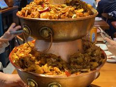二哥芋儿蛙-炉小二铜锅牛蛙•川湘菜(三里屯店)