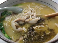 -明呈黄鱼面馆(斜土路店)