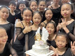 -雅妮舞蹈工作室·少儿成人拉丁舞
