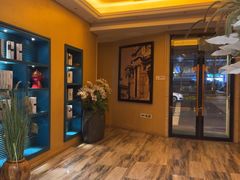 -爱舍美景酒店(燕儿岛路地铁站店)