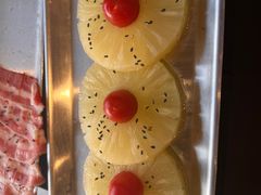 -山野的朋友露营炭火烤肉