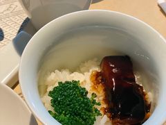 -穹六人间 people 6(岳阳路店)