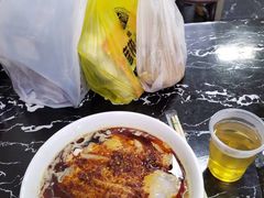 -何老二卤汁凉粉