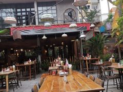 -Naughty Nuri’s Phuket