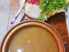 酸菜牛肉火锅-小大董·烤鸭(王府井apm店)
