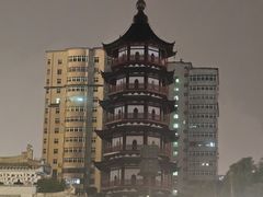 -绳金塔