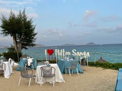 -亚龙湾希尔顿自助餐厅·海鲜·烧烤·沙滩BBQ·现场乐队