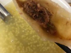 -金城包子牛肉灌汤包(台东四路店)