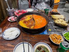 -袁山山重庆火锅(丈八北路店)