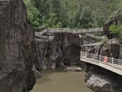 -乌龙峡谷景区