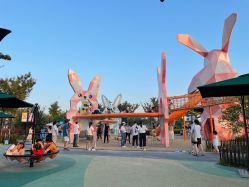 -季高兔窝窝亲子园(上海薰衣草公园店)