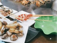 -悦巷海鲜自助铁板烧(秦皇东大街店)
