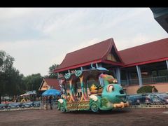 -欢乐水魔方水世界