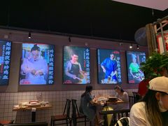 -怪噜范·老贵阳街头名小吃(汇金星力城店)