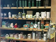 零售区-星巴克臻选(青岛金狮广场店)