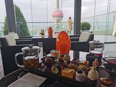 -FLAIR顶层餐厅酒吧(浦东丽思卡尔顿酒店)