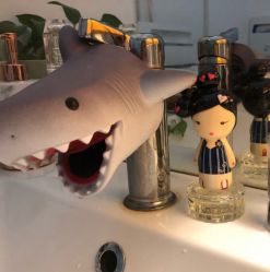 -E.L.K造型momopark店