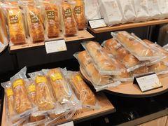 -皇冠幸福里动物奶油生日蛋糕(万达店)