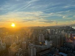 -世贸旋转自助餐厅(360°高空观景店)