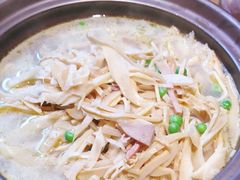 -吴越荣记苏州菜·松鼠桂鱼100%活鱼现做(斜塘老街店)