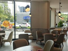 -必胜客(阿罗海店)