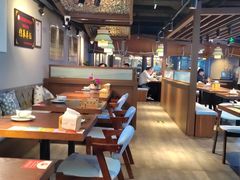 大堂-全牛匠·乐山跷脚牛肉(西单华威约饭街店)