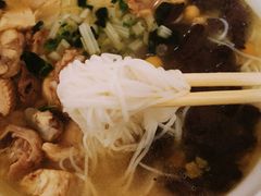-文山荷鲜居(翠湖店)