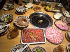 -洱火云南酸菜牛肉火锅(石景山当代商城店)