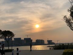 -郑东新区龙湖公共艺术中心