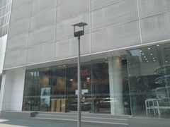 -JINS(上海宏伊国际广场店)